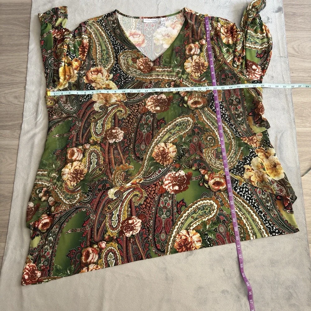 Susan Graver Plus 3X Paisley Floral Asymmetrical Liquid Knit Tunic Top Casual